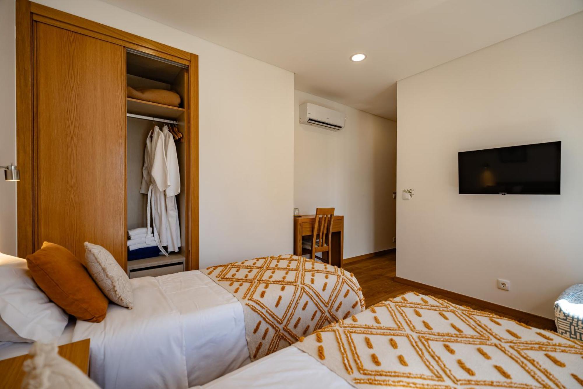 Jasmine Hotel Sao Pedro de Alva Exterior photo